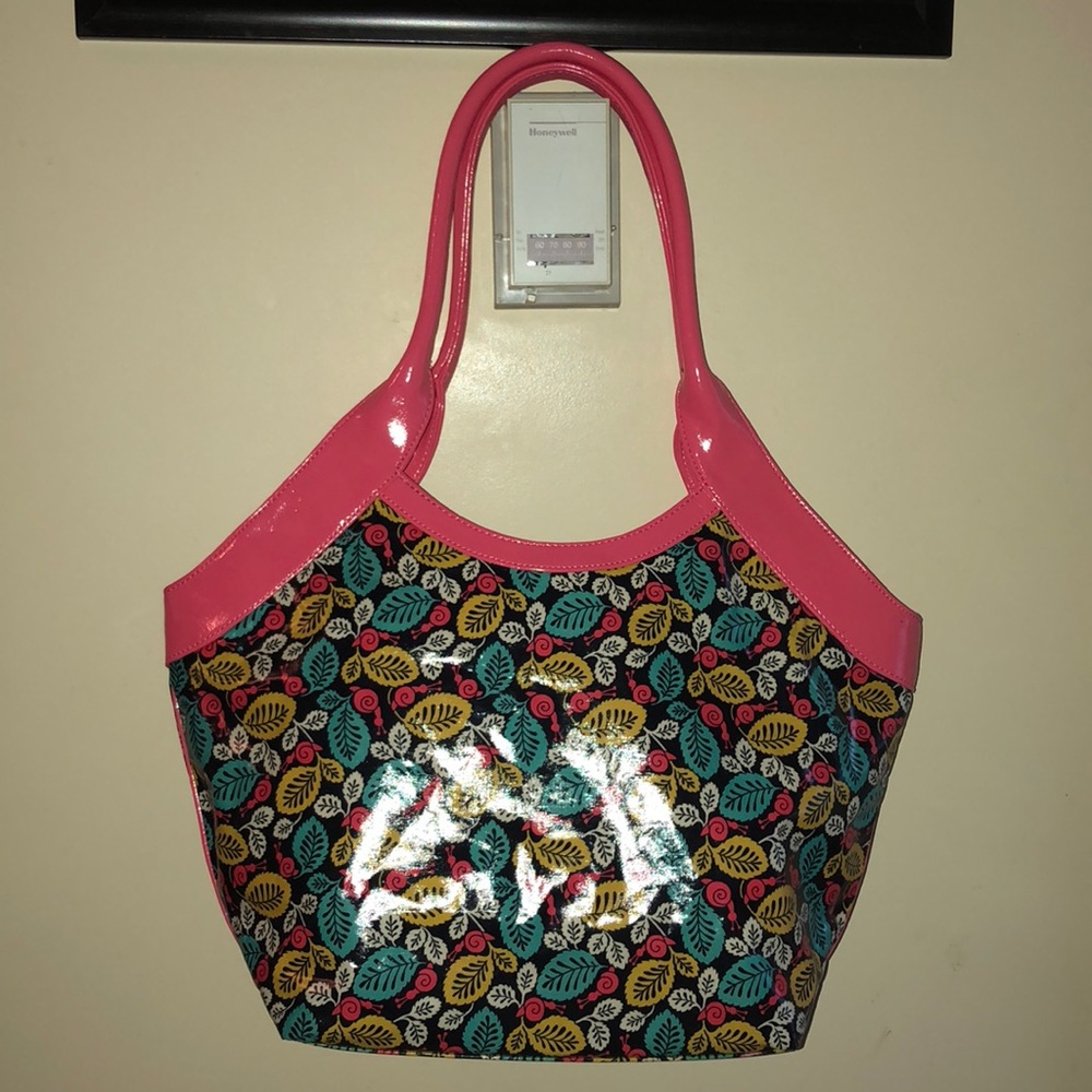 Vera Bradley Frill Snail design